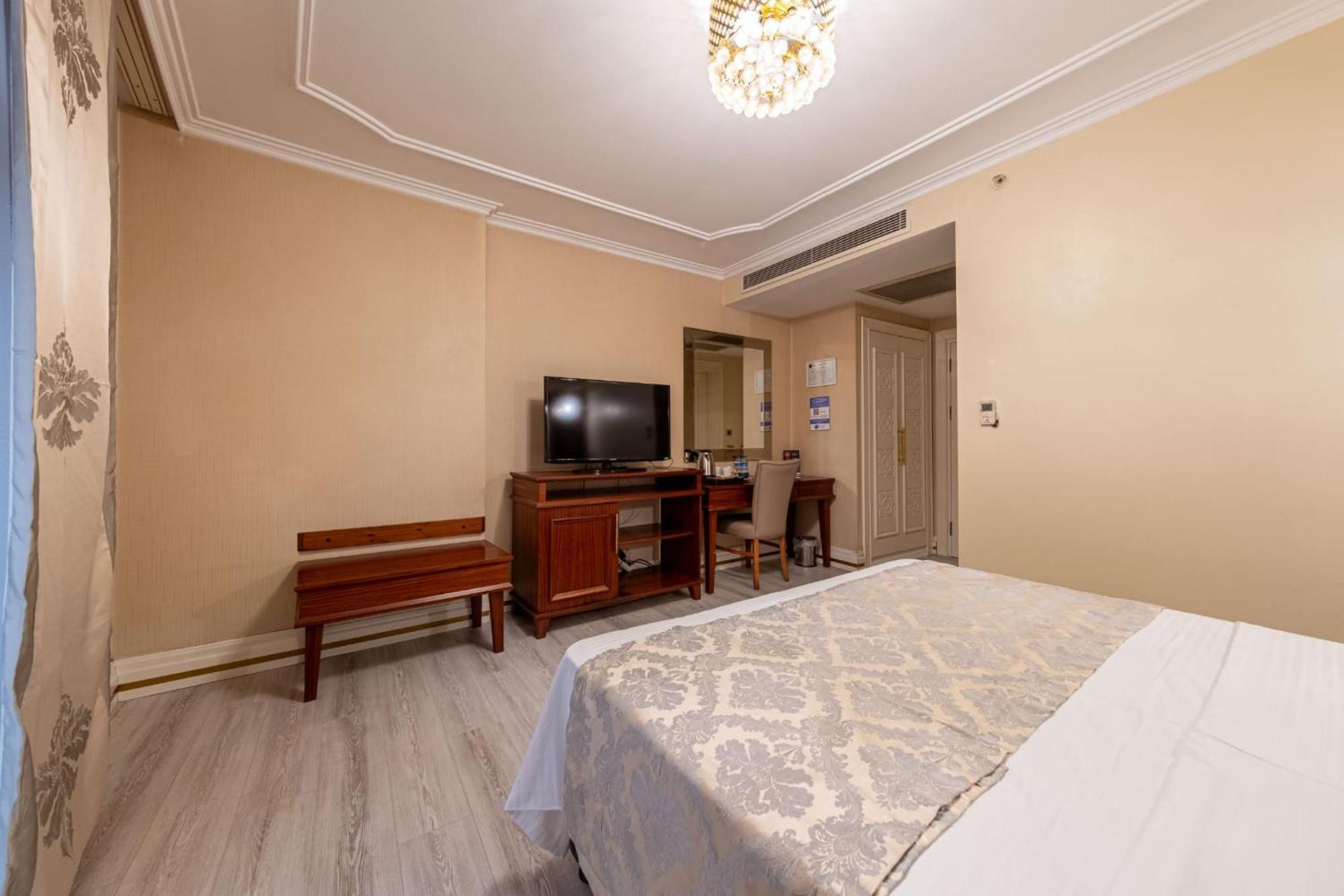 Myy Boutique Hotel Istanbul Exterior photo